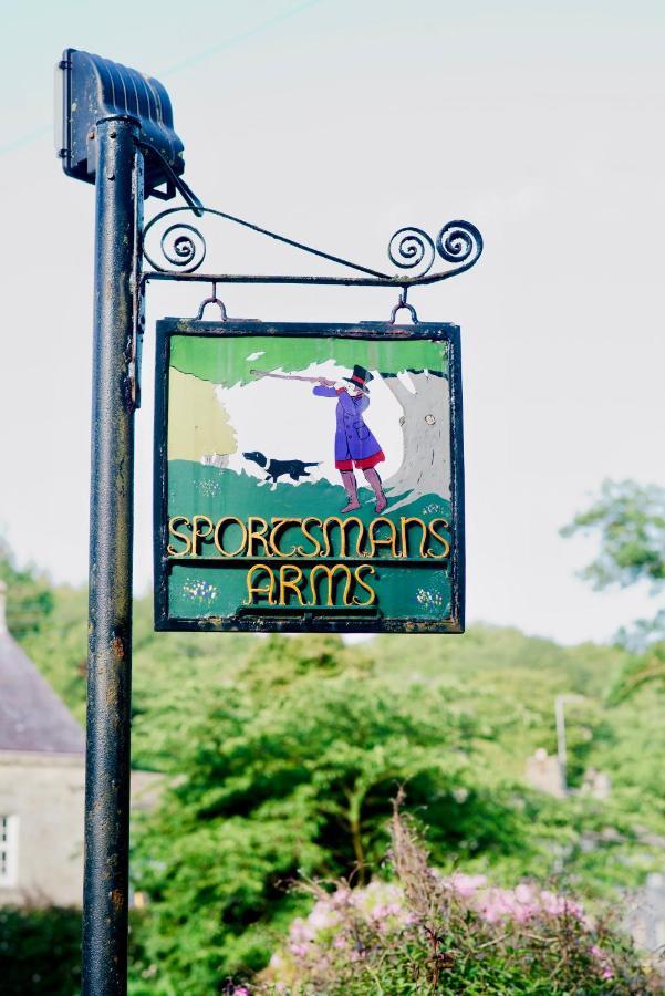 The Sportsman'S Arms Hotel Harrogate Exterior photo